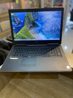 Laptop Dell Precision 7710 16GB Intel Core i7 HDD+SSD 256GB
