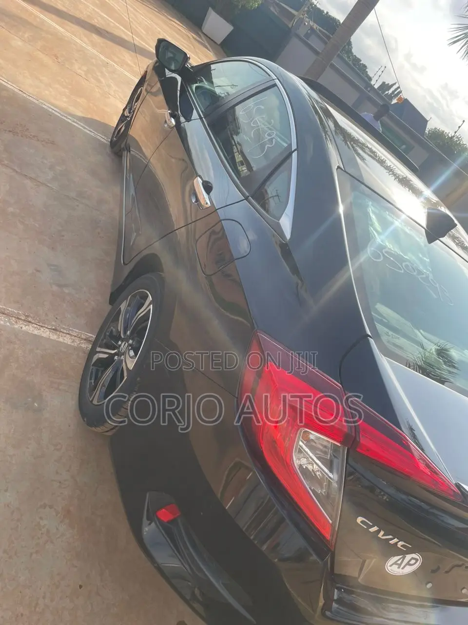 Honda Civic Touring 4dr Sedan (1.5L 4cyl) 2016 Black