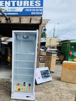 Long Lasting Zara-600dfg 591-Liter Single-Door Display Refrigerator