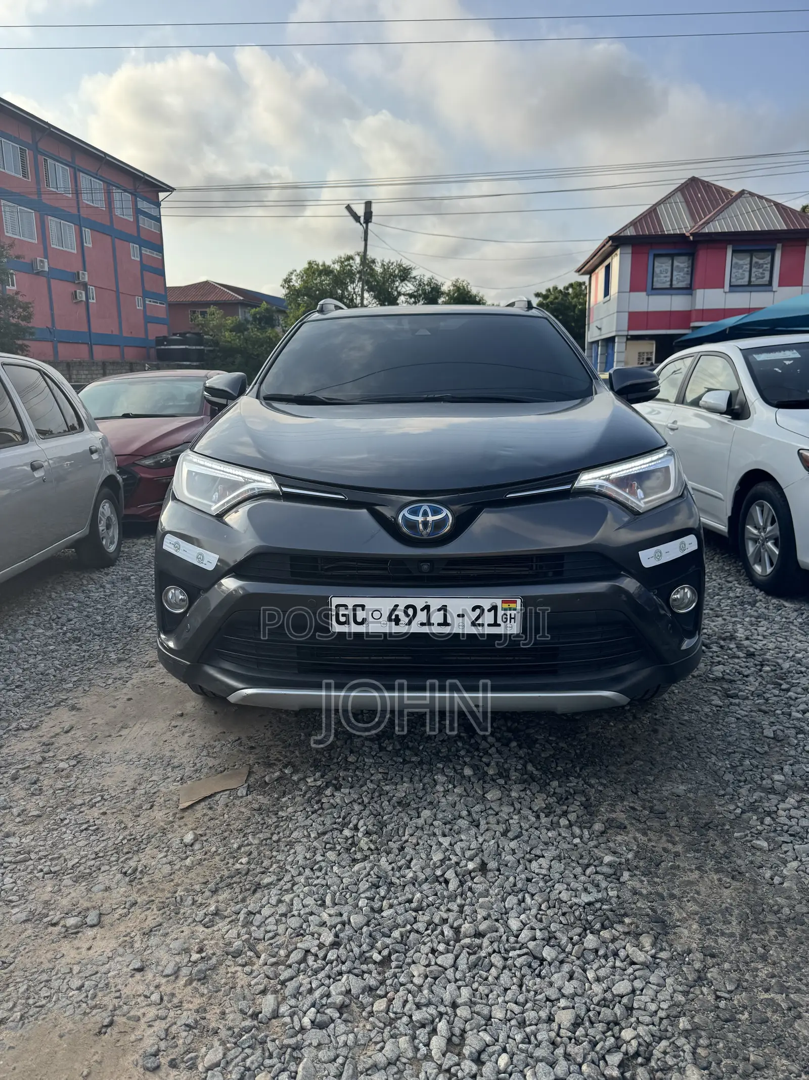 Toyota RAV4 Limited AWD (2.5L 4cyl 6A) 2017 Gray