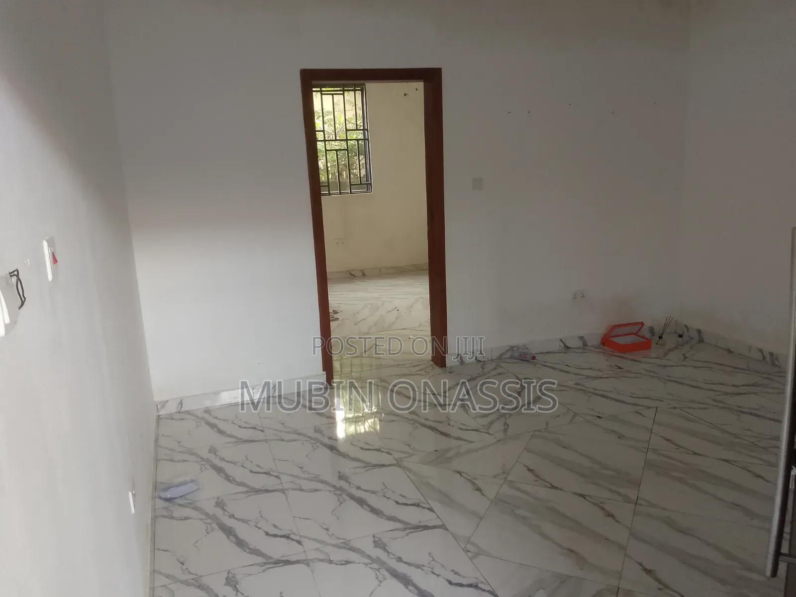 1bdrm Apartment in Items Property, School Junction for rent