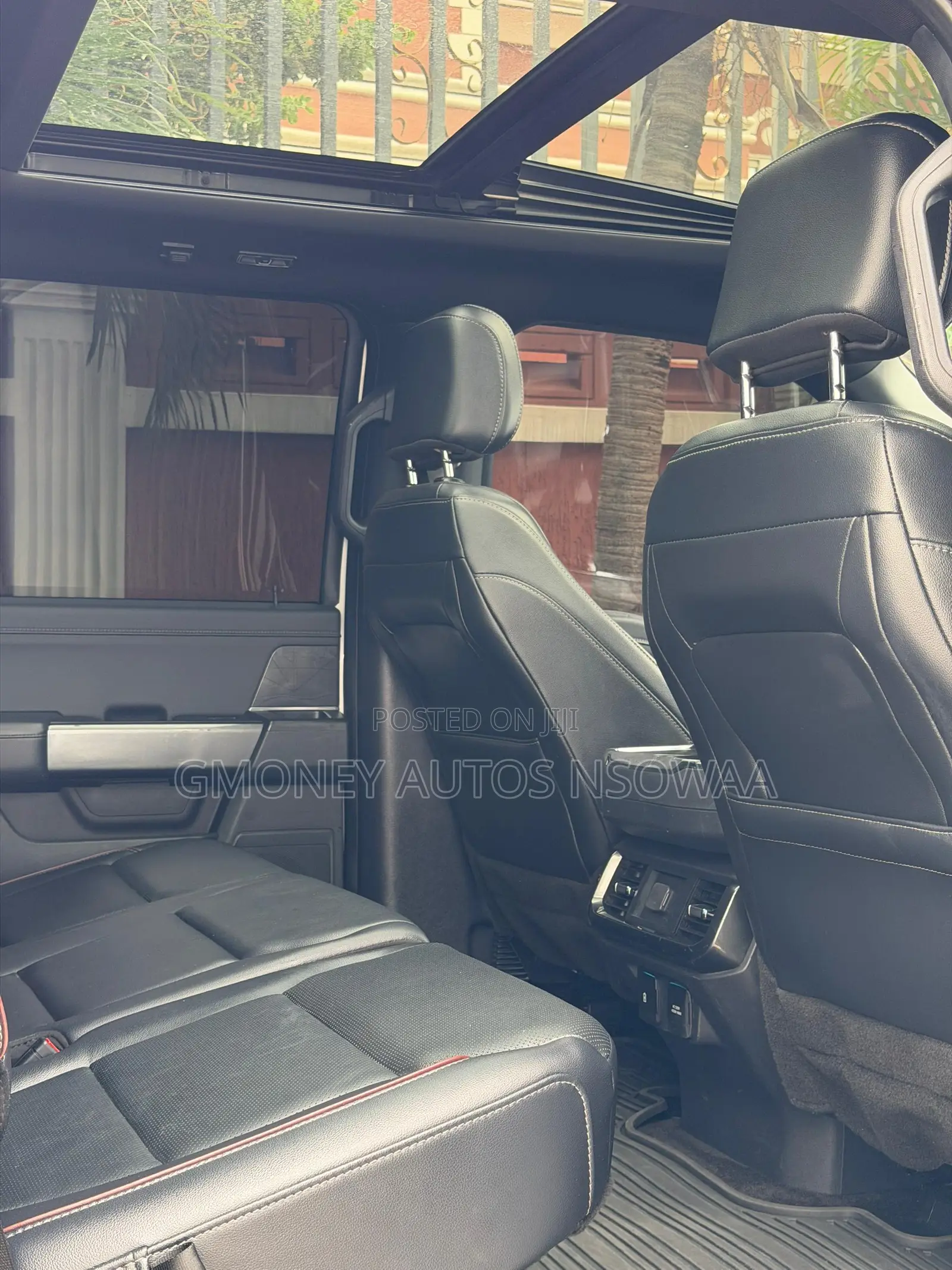 Ford F-150 XLT 2022 White