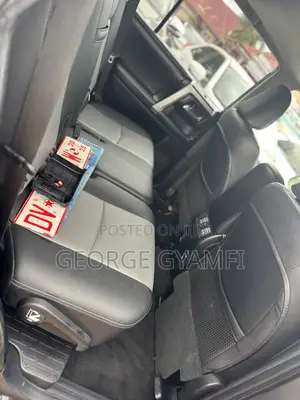 Toyota 4-Runner SR5 Premium 4dr 4x2 (4.0L 6cyl 5A) 2017 Gray