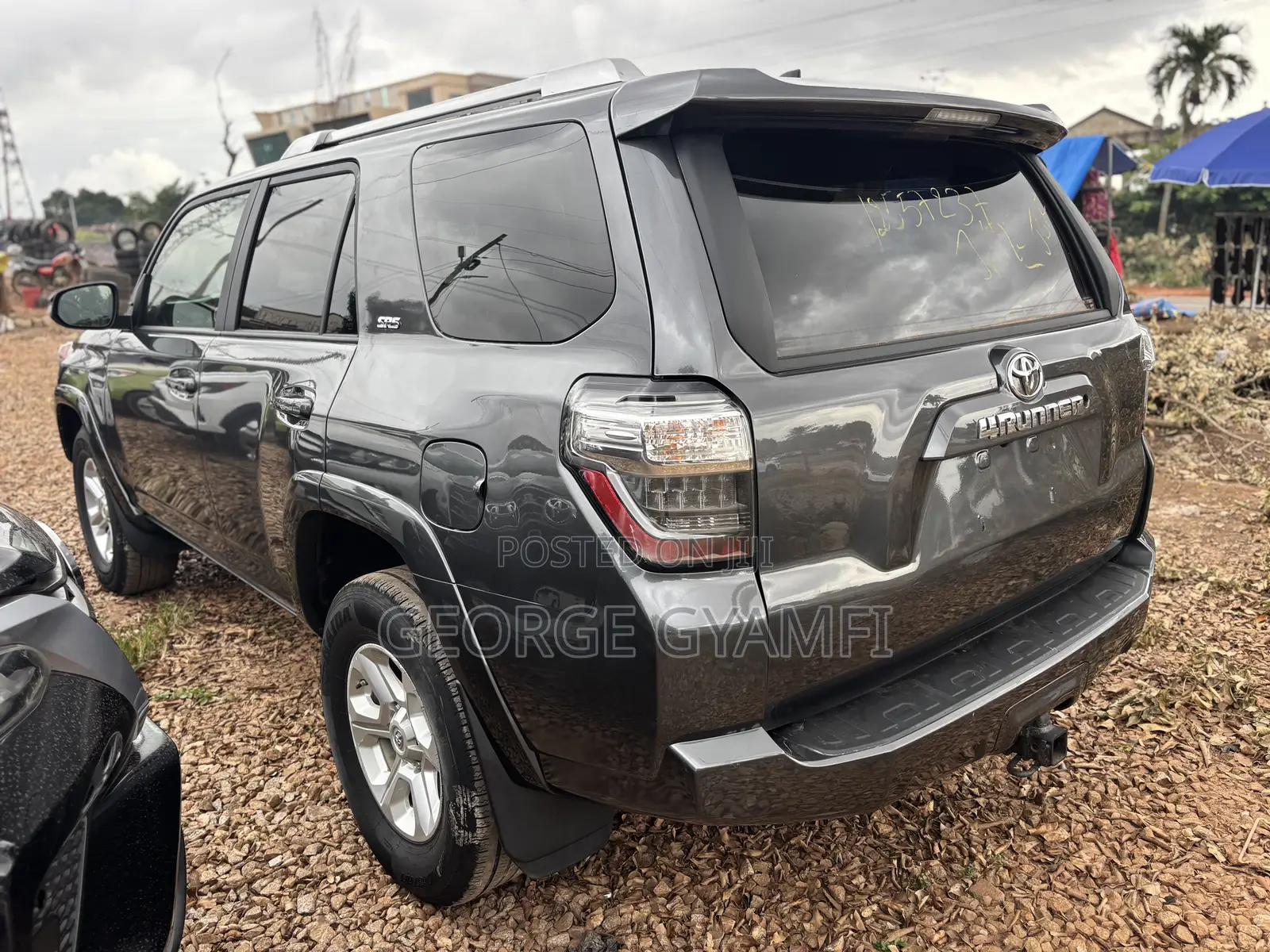Toyota 4-Runner SR5 Premium 4dr 4x2 (4.0L 6cyl 5A) 2017 Gray