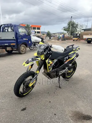 Husqvarna Supermoto 2023 Green