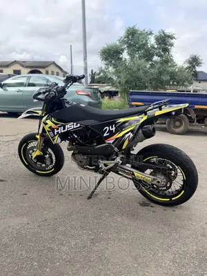 Husqvarna Supermoto 2023 Green
