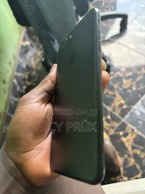 Apple iPhone 7 Plus 128 GB Black