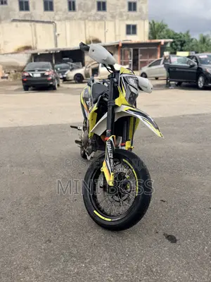 Husqvarna Supermoto 2023 Green