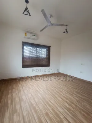 3bdrm Apartment in Ellyrealservices, Owusu Ansah for rent