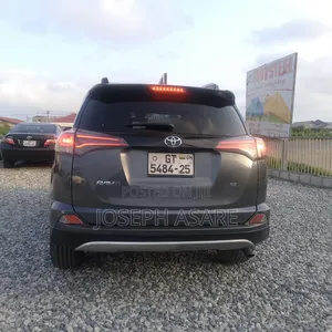 Toyota RAV4 2018 Gray