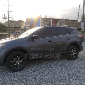 Toyota RAV4 2018 Gray