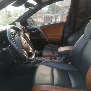 Toyota RAV4 2018 Gray