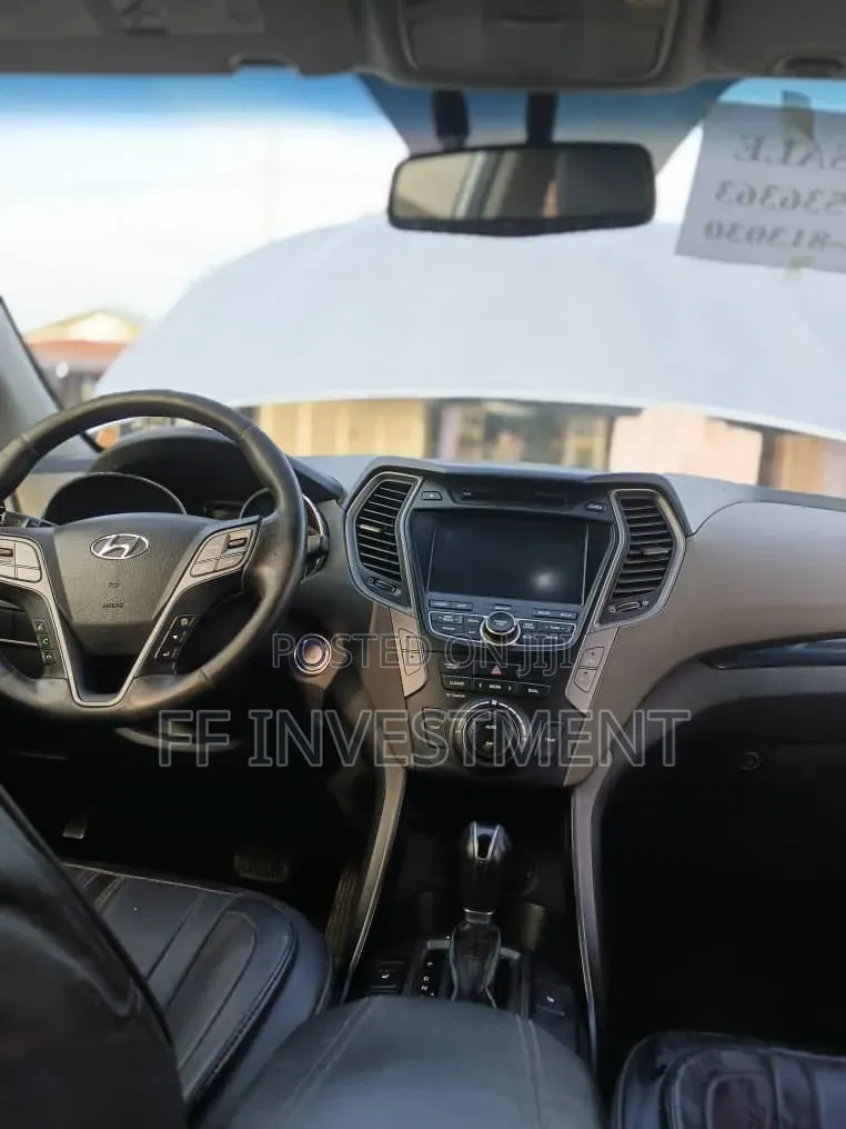 Hyundai Santa Fe 2014 Silver