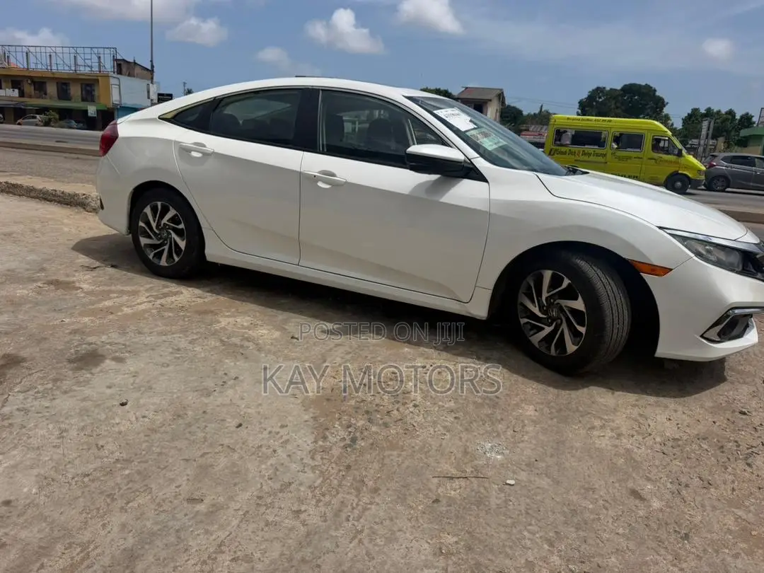 Honda Civic EX-L Sedan 2018 White