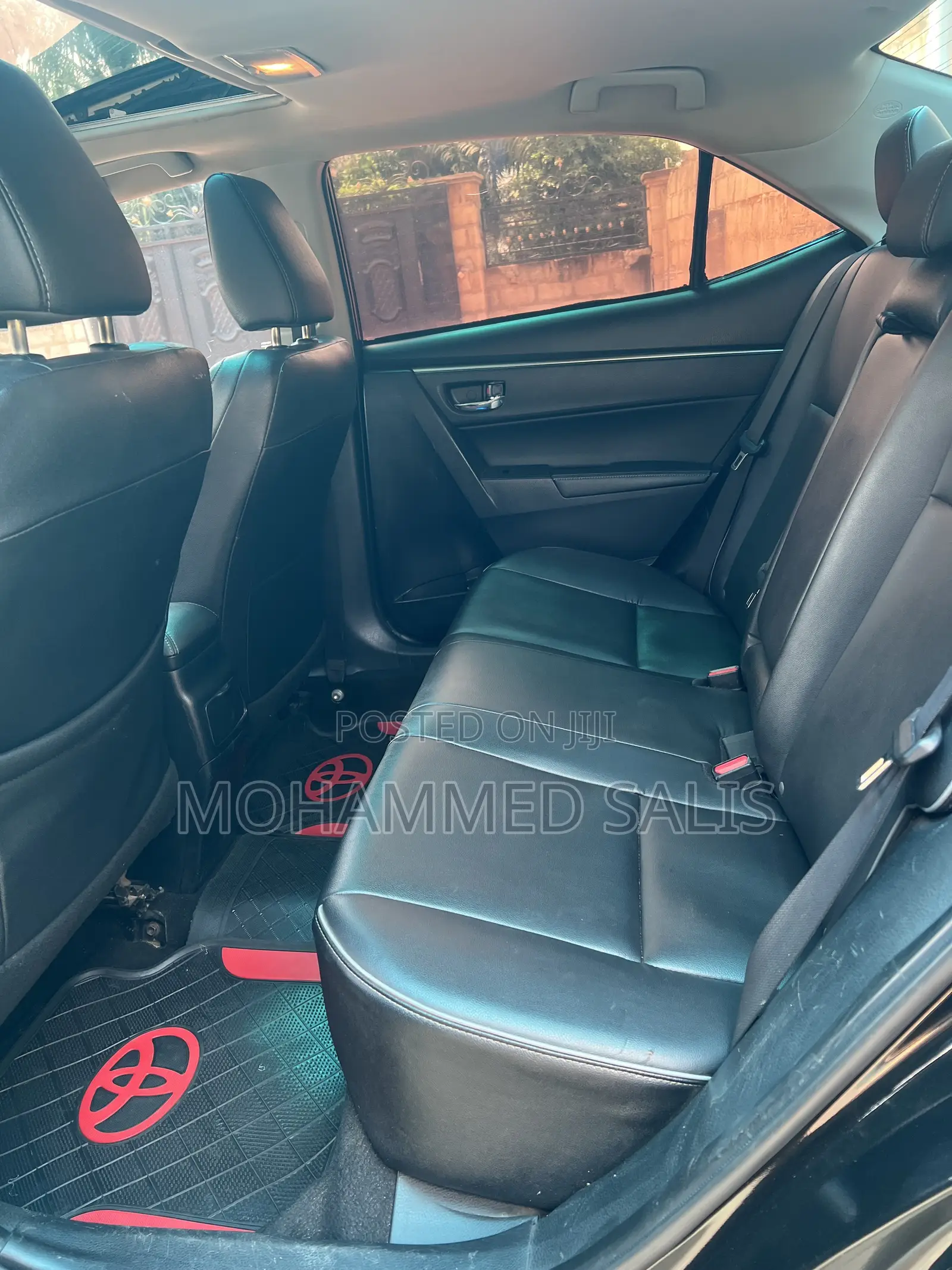 Toyota Corolla S 4dr Sedan (1.8L 4cyl CVT) 2016 Black