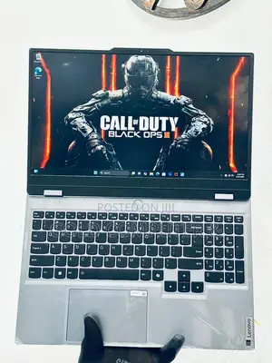 Laptop Lenovo LOQ 15AHP10 16GB Intel Core i7 SSD 512GB