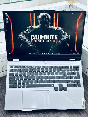 Laptop Lenovo LOQ 15AHP10 16GB Intel Core i7 SSD 512GB