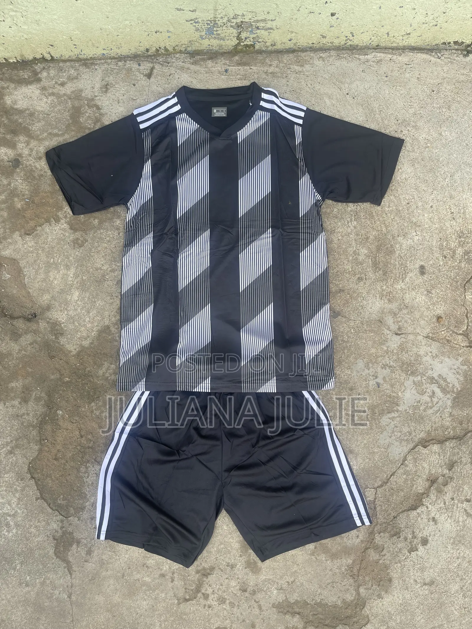 Original Set of Jerseys 16pieces Plus 2 Keepers Available