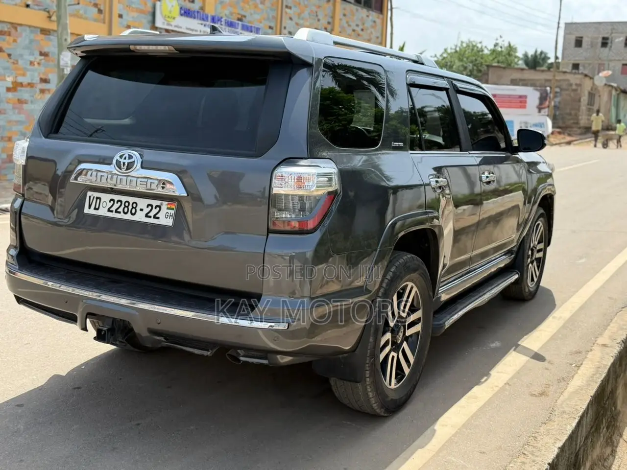 Toyota 4-Runner Limited 4dr 4x4 (4.0L 6cyl 5A) 2017 Gray