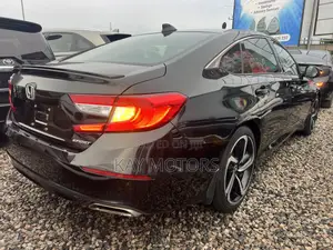 Honda Accord Sport (1.5L 4cyl Turbo CVT) 2019 Black