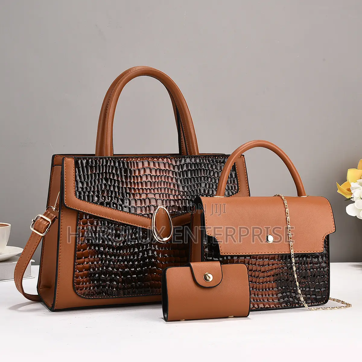 Elegant 3-Piece Handbag Set