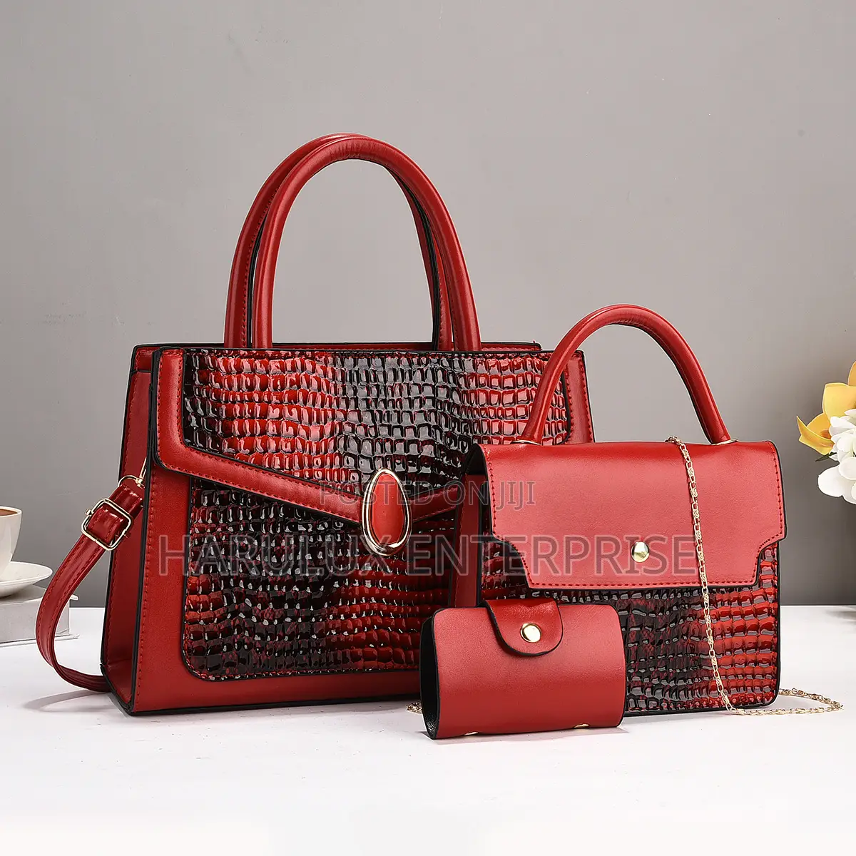 Elegant 3-Piece Handbag Set