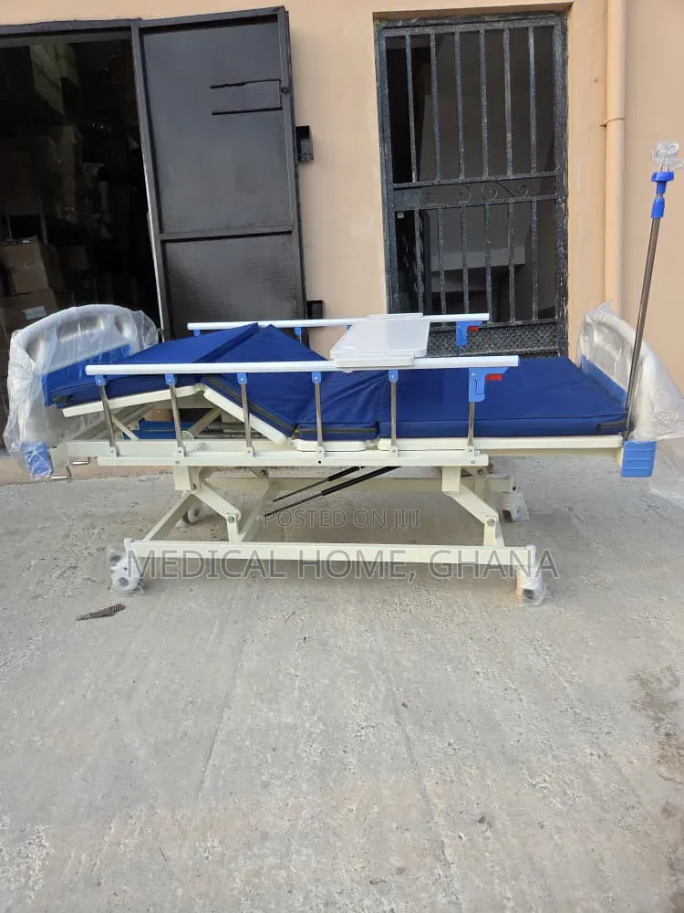 Hospital Bed With Mattress, 1crank, 2crank, Depending on Ur Request