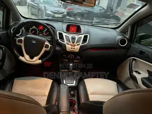 Ford Fiesta 2012 Green