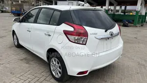 Toyota Yaris 2017 White