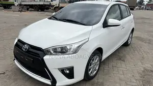 Toyota Yaris 2017 White