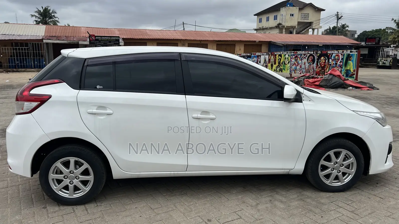 Toyota Yaris 2017 White