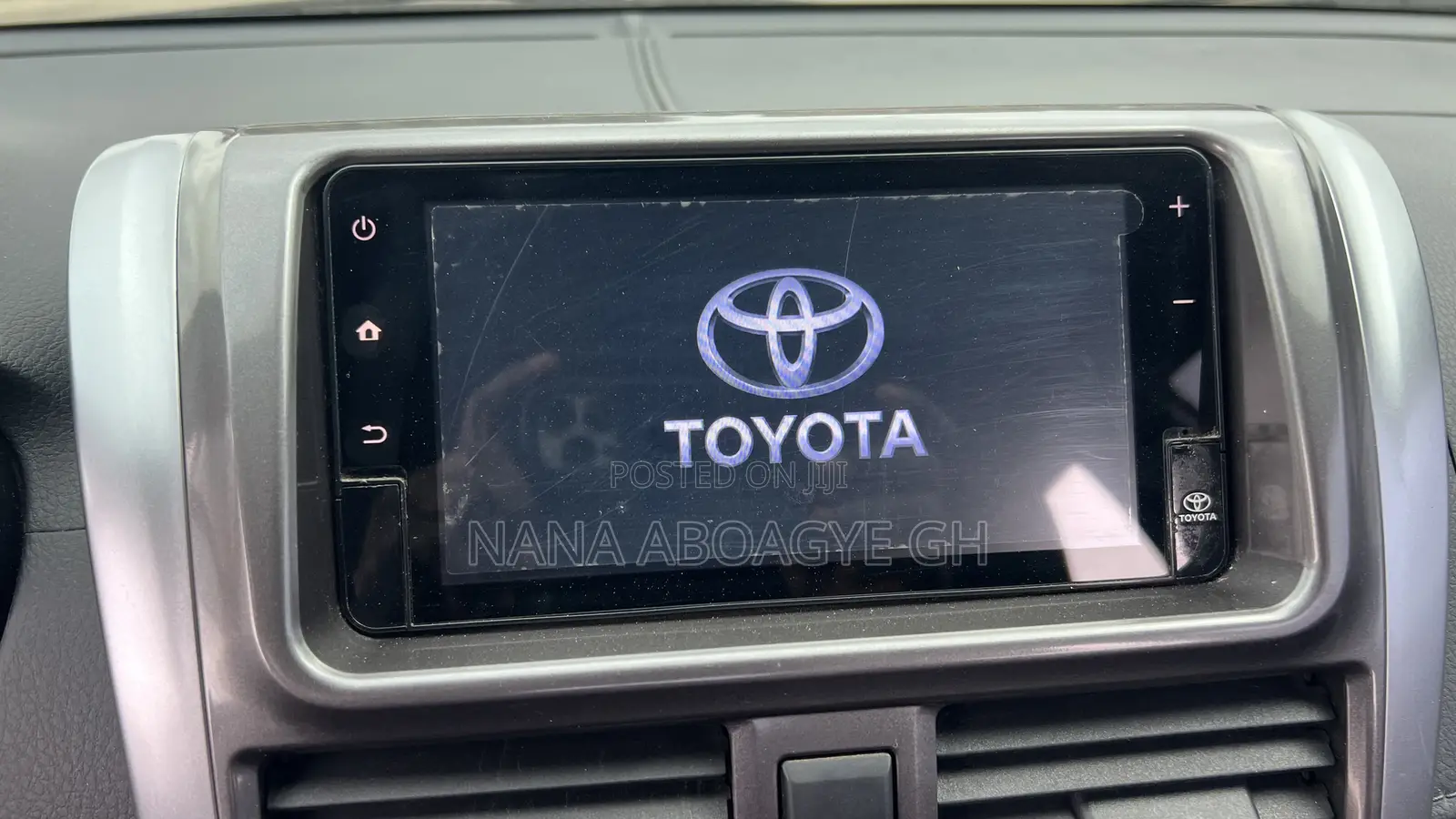 Toyota Yaris 2017 White