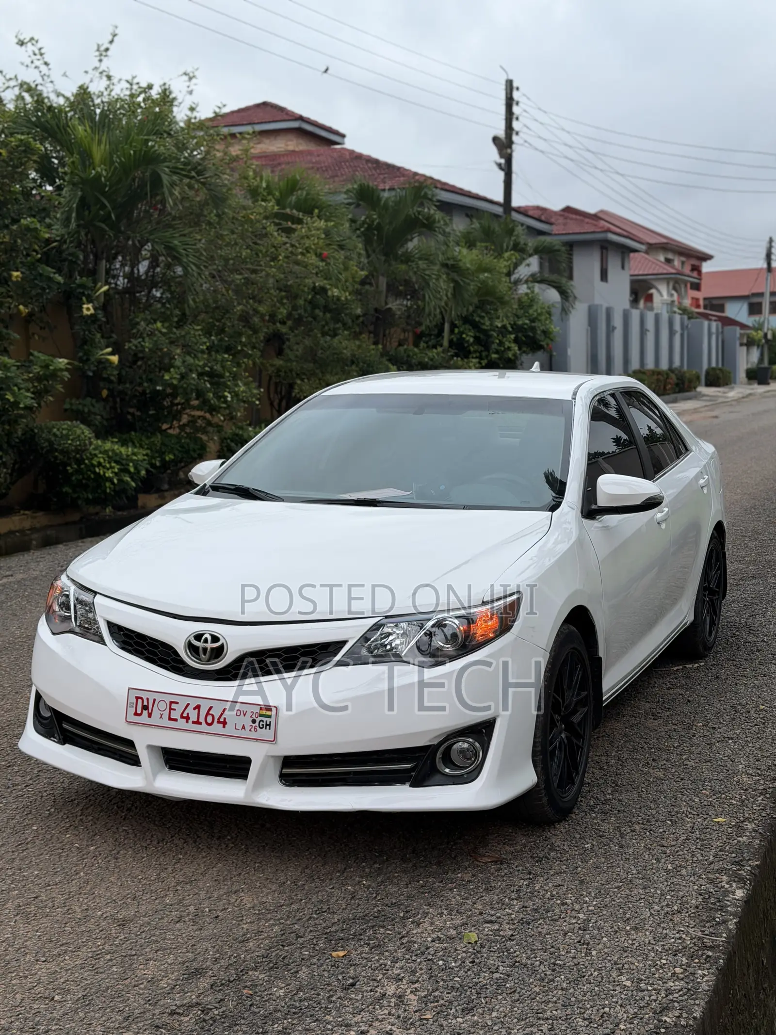 Toyota Camry L 4dr Sedan (2.5L 4cyl 6A) 2014 White