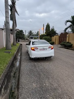 Toyota Camry L 4dr Sedan (2.5L 4cyl 6A) 2014 White
