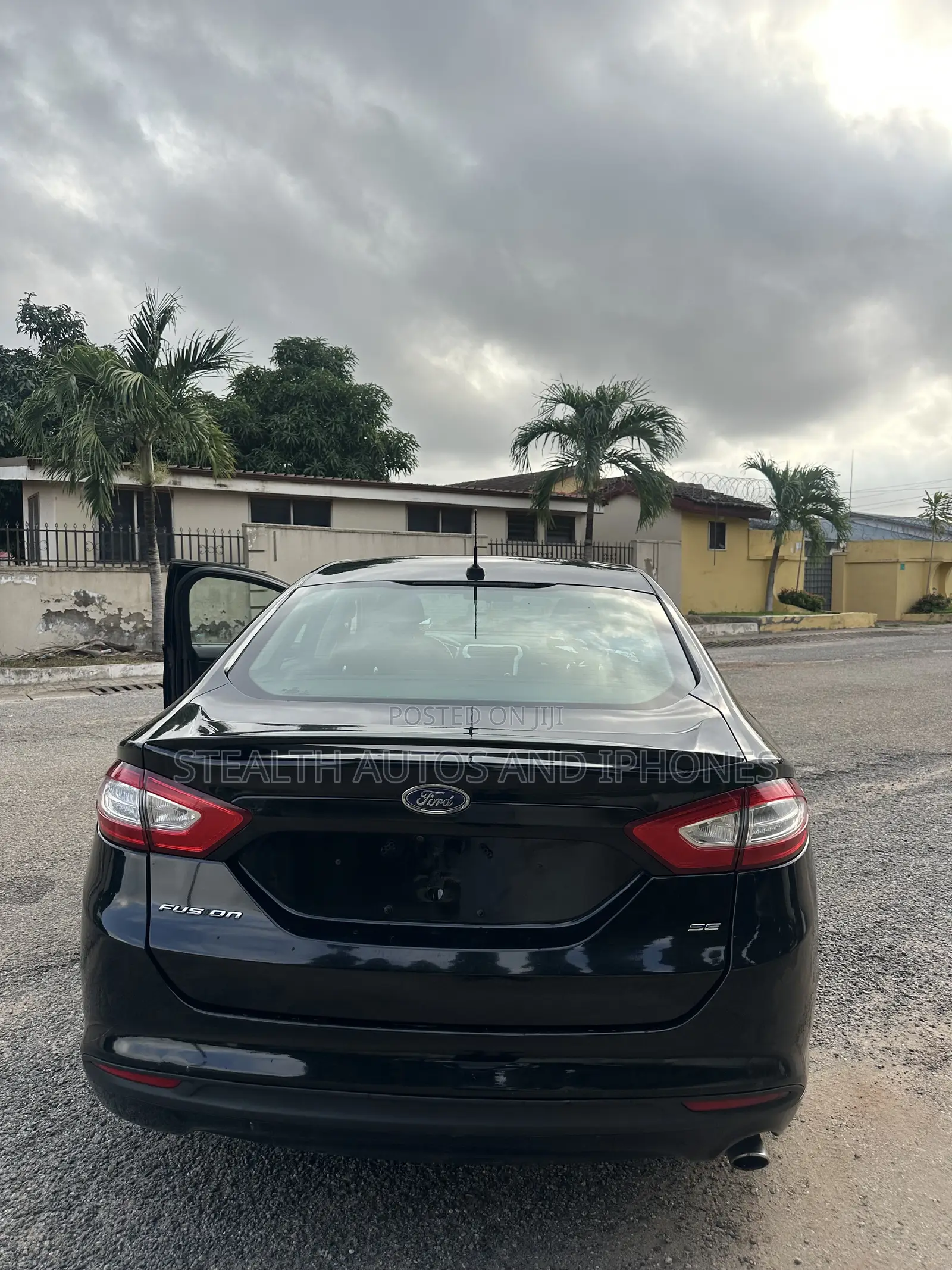 Ford Fusion SE FWD 2016 Black
