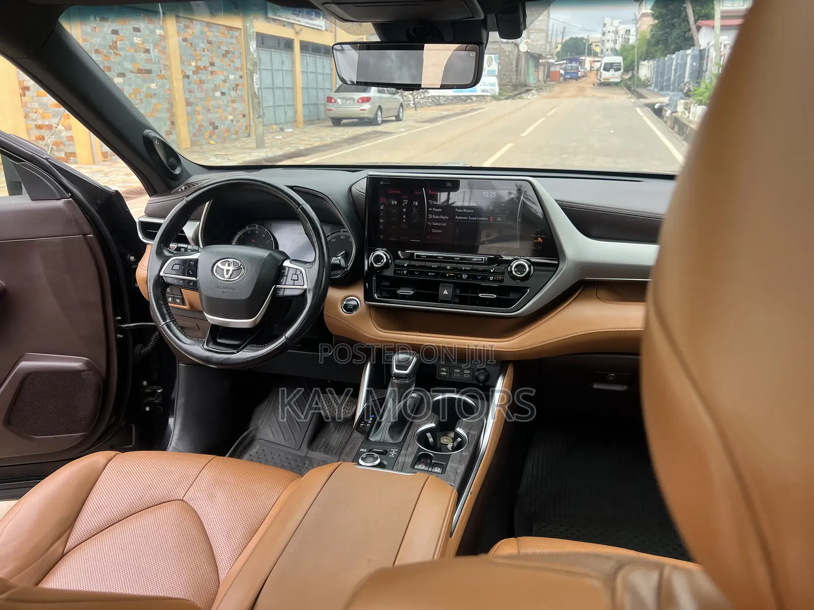 Toyota Highlander Platinum 2022 Black