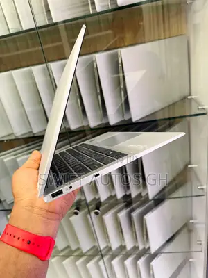 Laptop HP EliteBook 1040 G8 16GB Intel Core i7 SSD 512GB