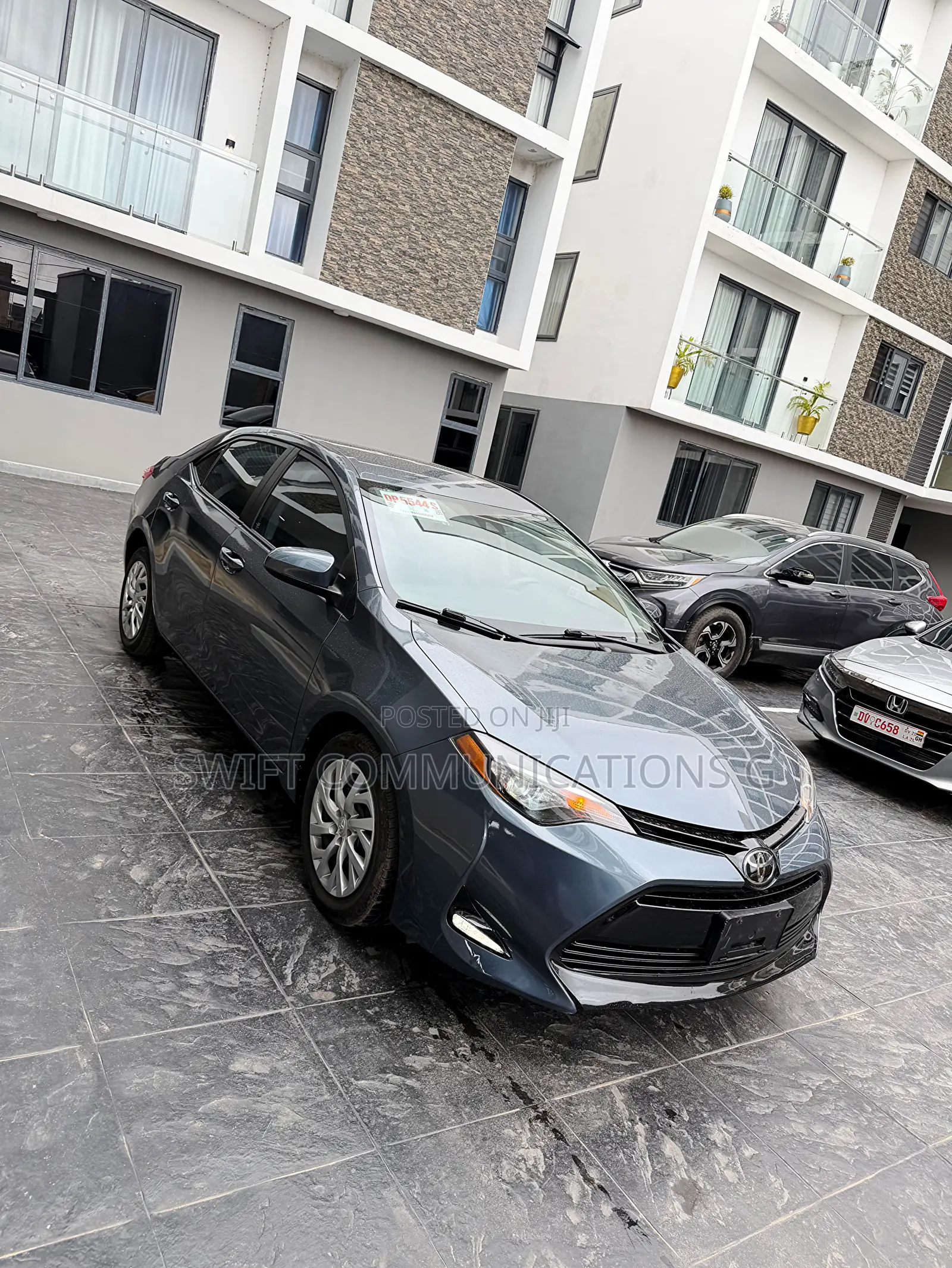 Toyota Corolla LE ECO 4dr Sedan (1.8L 4cyl CVT) 2017 Blue