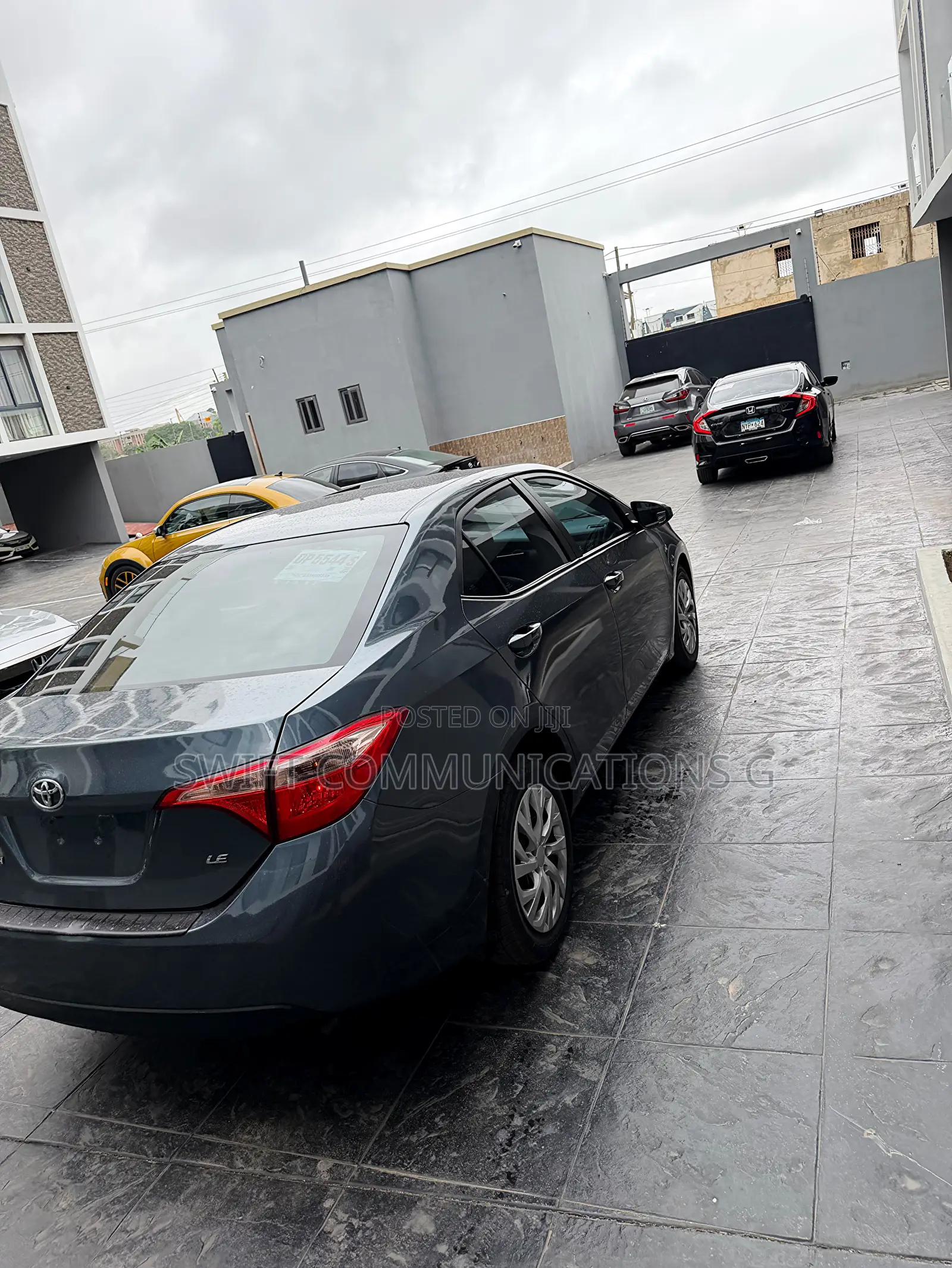 Toyota Corolla LE ECO 4dr Sedan (1.8L 4cyl CVT) 2017 Blue