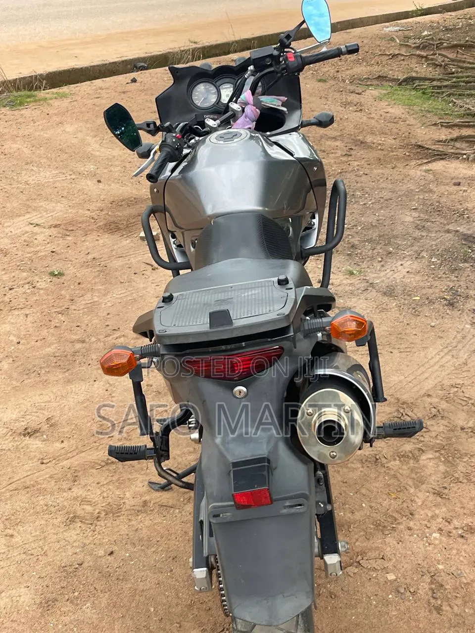 Suzuki V-Strom 2018 Gray