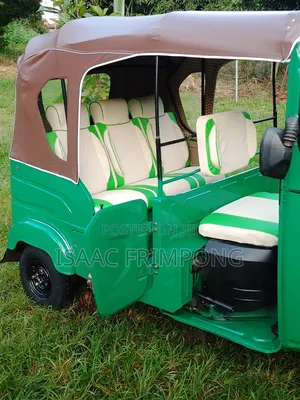 Bajaj RE 2024 Green