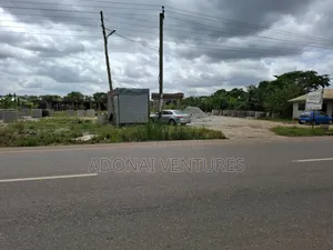 Main Road 2 Plot of Land for Sale in Sokoban to Konkorl