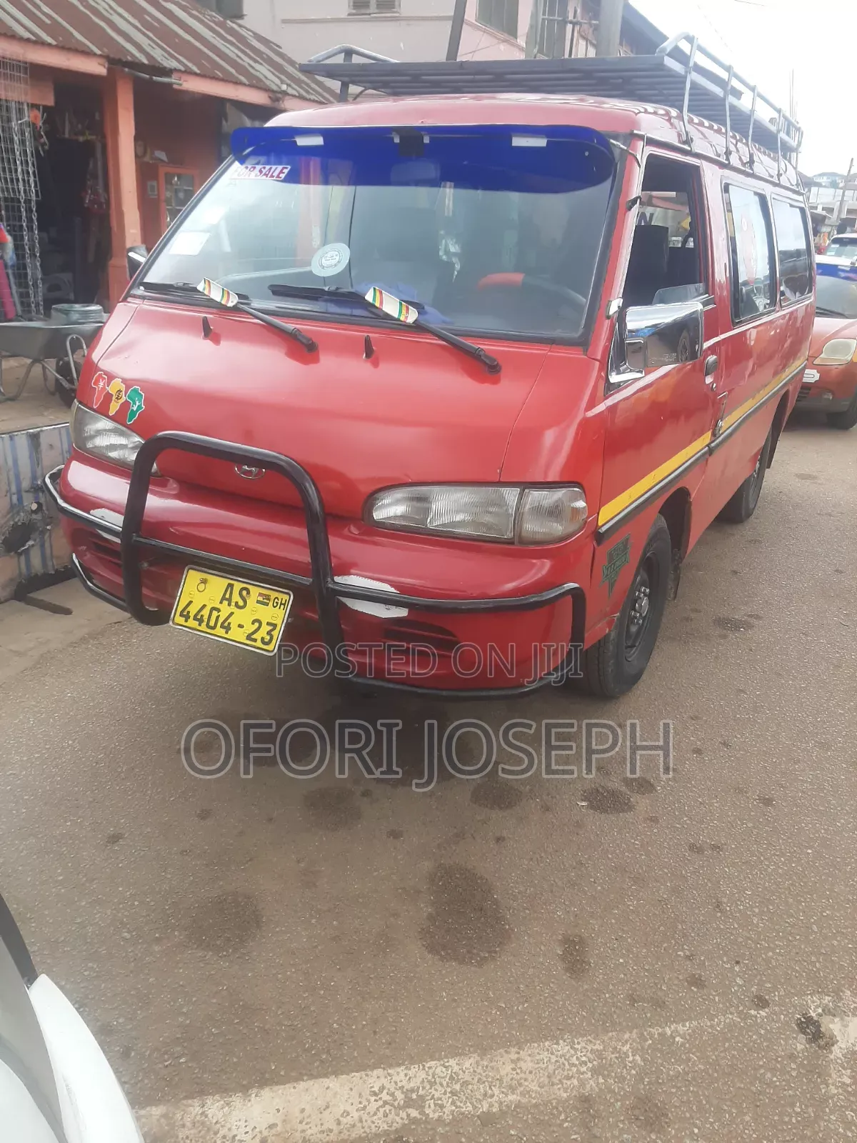 Hyundai H-100 2002 Red