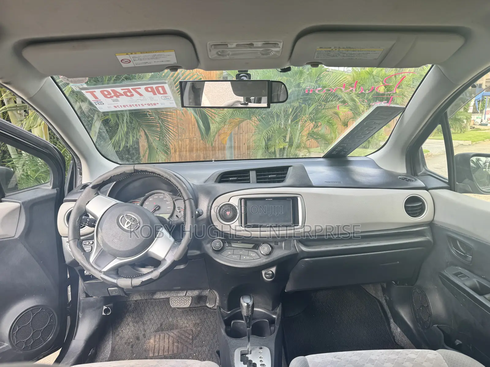 Toyota Vitz 1.3 FWD 3dr 2012 Matt Black