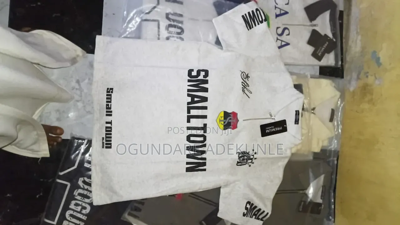 T Shirt Polo