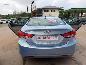 Hyundai Elantra 2015 Blue