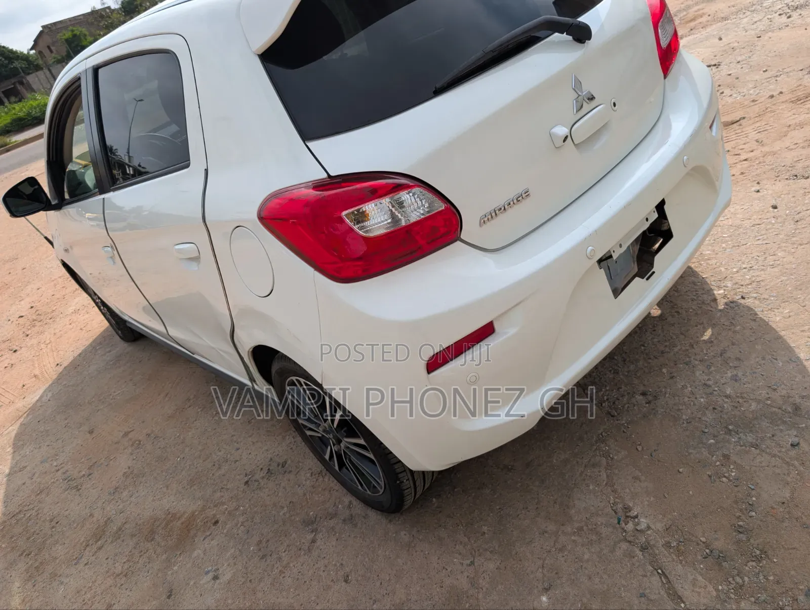 Mitsubishi Mirage 2018 White