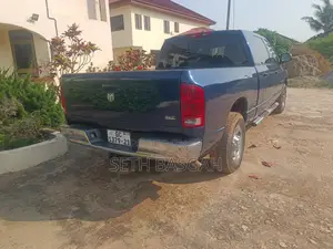 Dodge RAM 1500 Mega Cab 2006 Blue