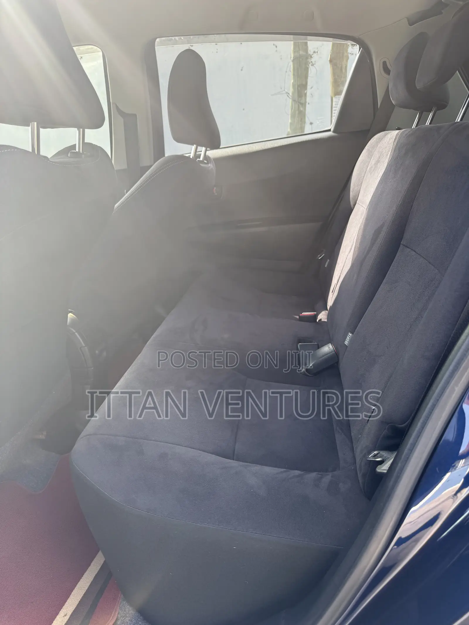 Toyota Vitz 2012 Blue