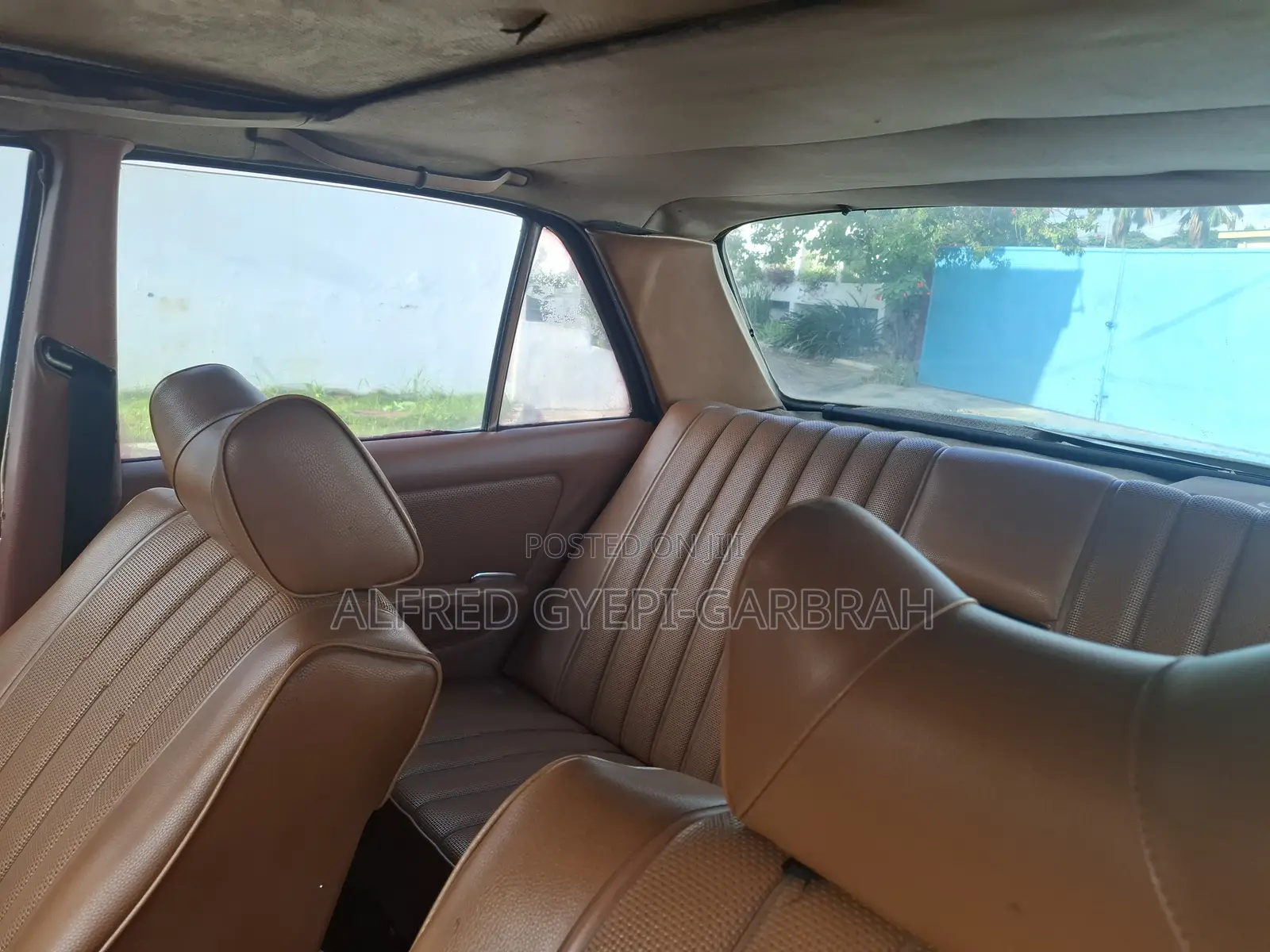 Mercedes-Benz W123 1983 Green